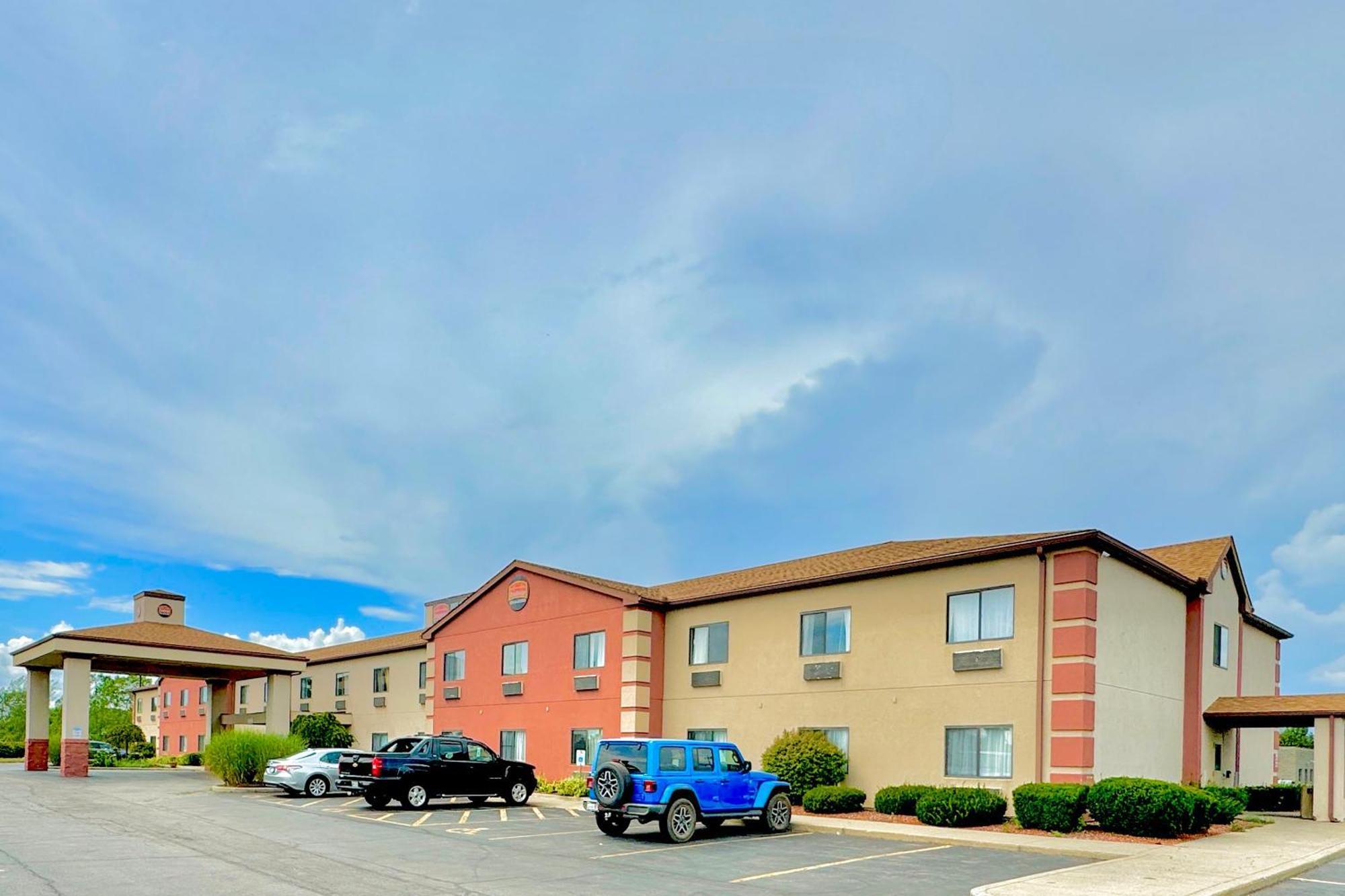 FairBridge Inn&Suites Batavia-Darien Amusement Park Exterior foto